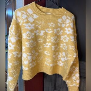 Dreamers by Debut cropped sweater, size s/m